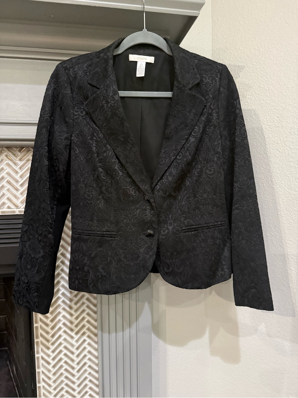Chico's Black Floral Jacquard Tailored Blazer